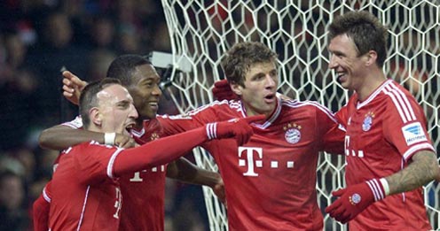 场均三分出 场均三分出