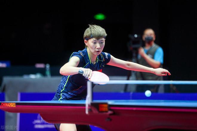 颇为冒险的 颇为冒险的